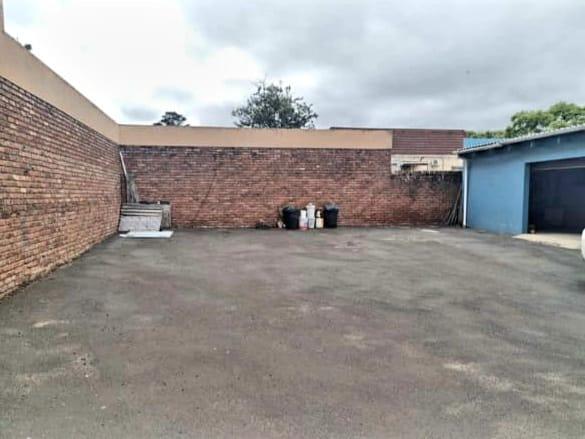 Commercial Property for Sale in Southernwood Eastern Cape